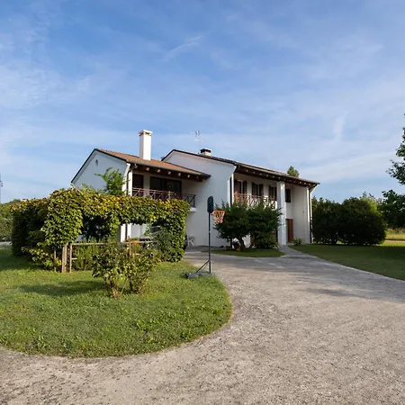 Fiori Di Campo Holiday Home Treviso Exterior photo