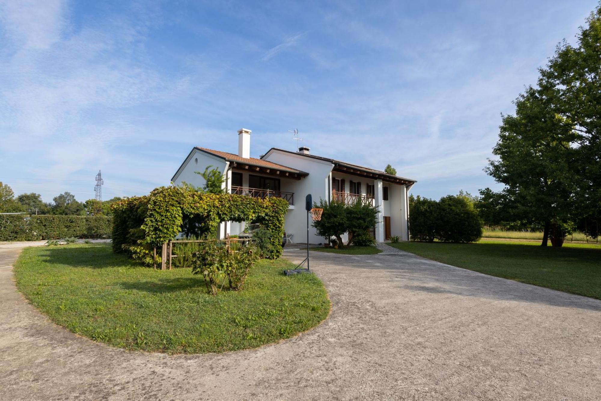 Fiori Di Campo Apartment